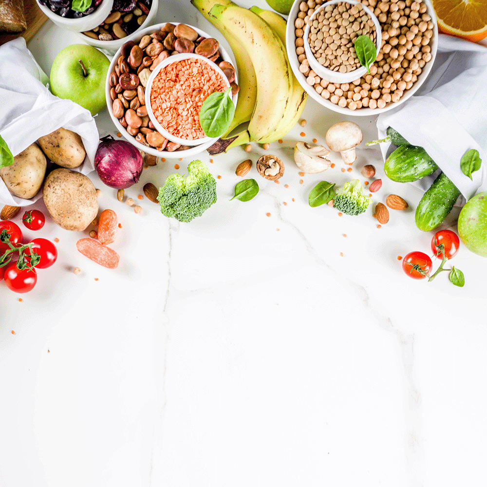 Assortiment d'assiettes de produits féculents, légumineuses